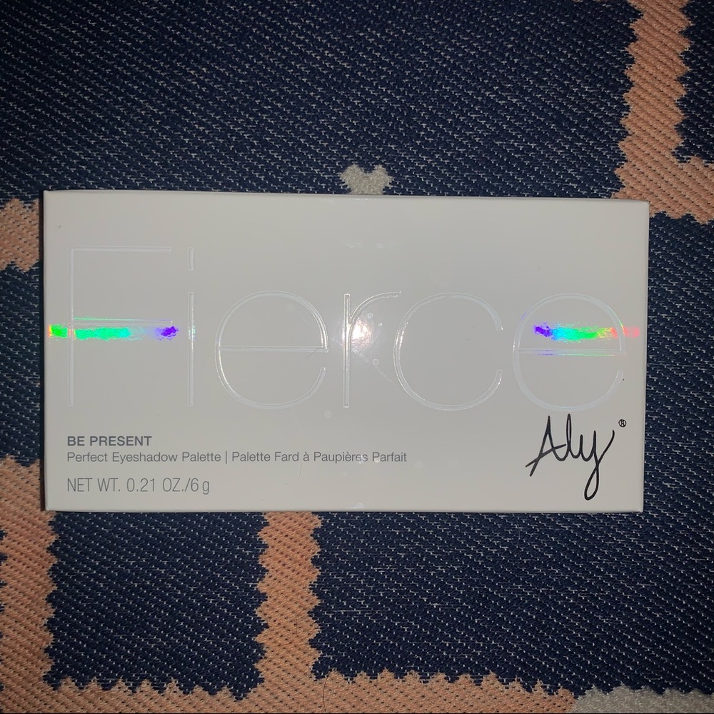 LimeLife by Alcone Fierce by Aly perfect eyeshadow